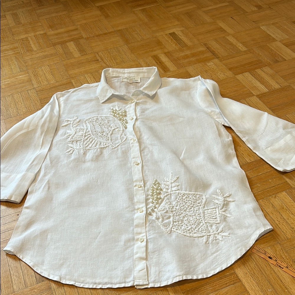 Antica Santoria White Embroidered Button-Up Shirt